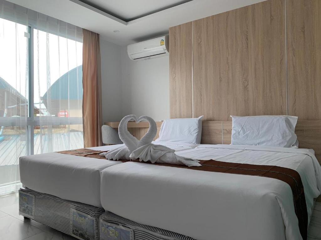 Deco Pattaya Hotel North Pattaya Bagian luar foto